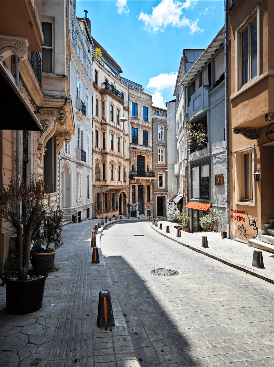 Cihangir · Galata